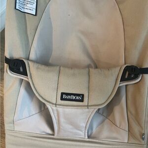 BabyBjorn Beige Baby Bouncer